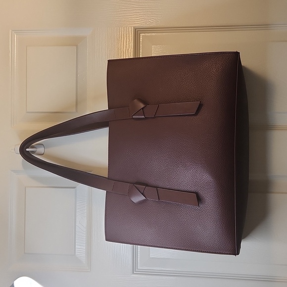 Rachel Zoe Burgandy Arialith in Bordo Vegan Leather Tote - Picture 5 of 9